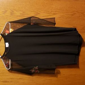LuLaRoe Randy Tee